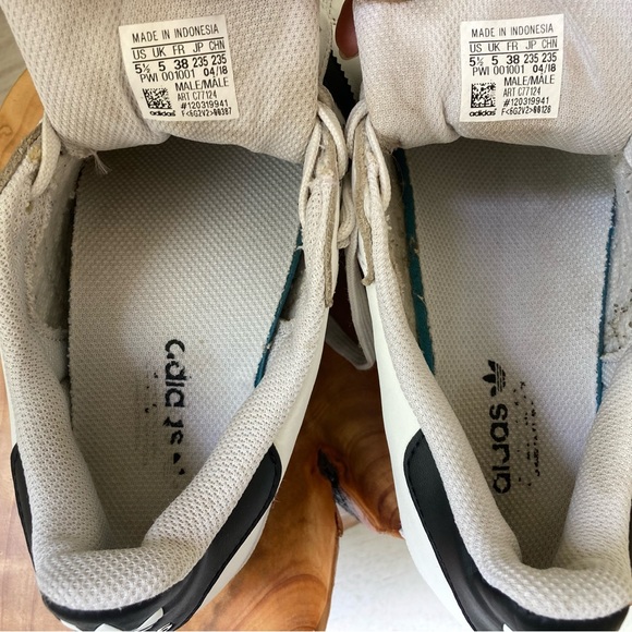 Adidas Superstar Men's 5.5 - Picture 14 of 15